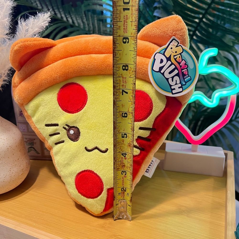 Cute Pizza Plush Toy - Picture 7 of 10